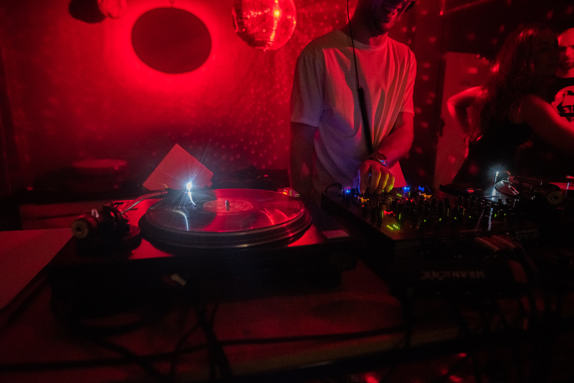 Schichta 1 | Psyek & Spoi + Pathfinder kolektiv