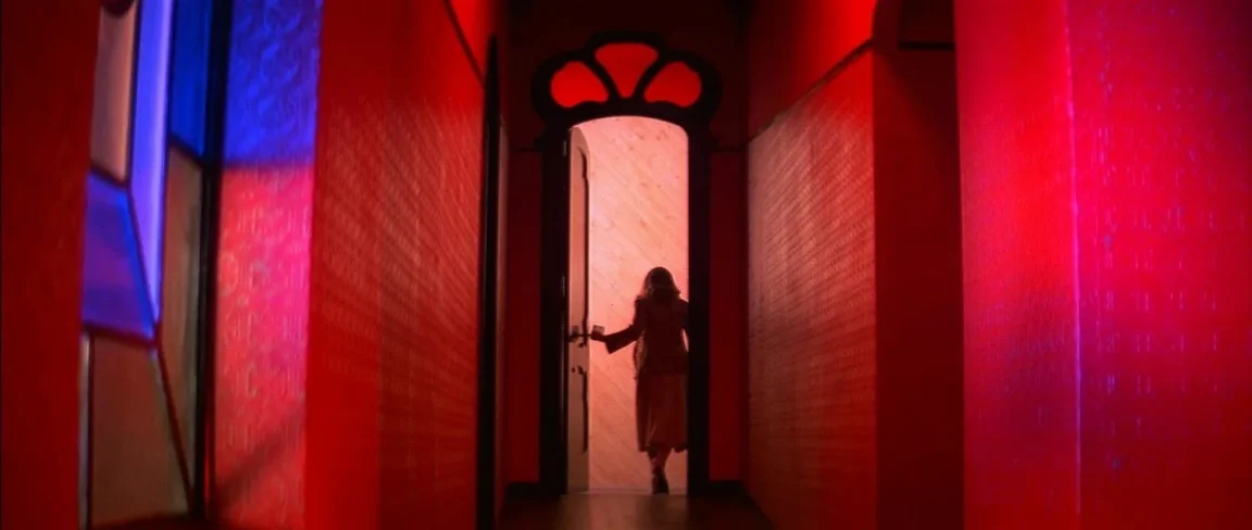 suspiria_1977_red5.jpg
