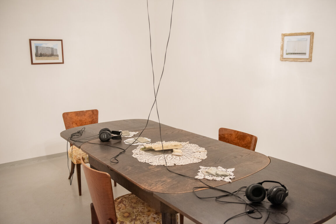 Komentovaná prohlídka výstavy Bydlet Ústí. Dostupné reality