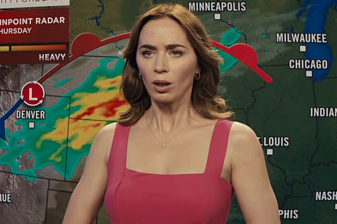 Disclosure-Day-emily-blunt-121725-c261187c8465431a9a4480f9f5f3073e