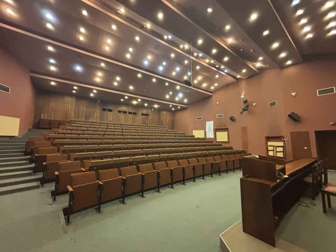 Bydlet město: O&nbsp;domech, architektuře a&nbsp;soužití